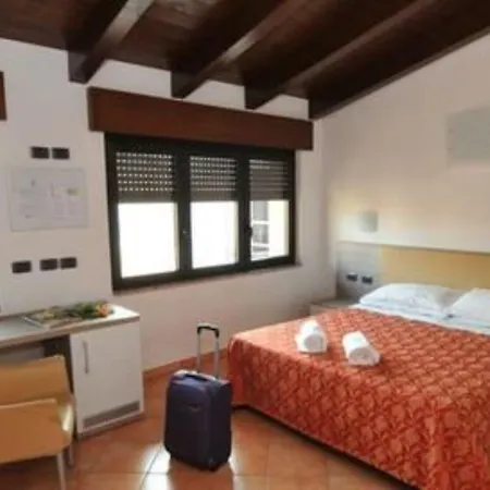 Venini 3*