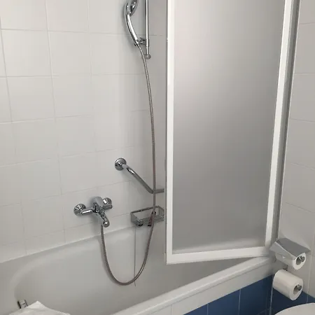 La Spezia 4* Milaan