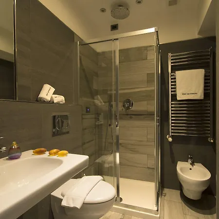 San Francisco Hotel 3*