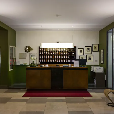 Colombia 4* Милан