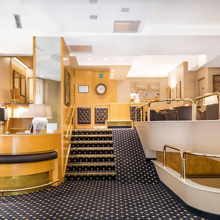 Hotel Mentana, By R Collection 4*