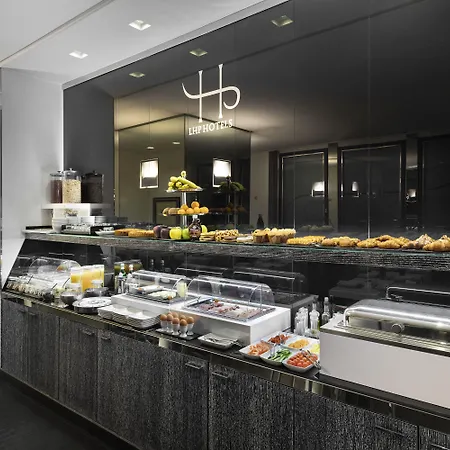 Lhp Napoleon Otel 4*