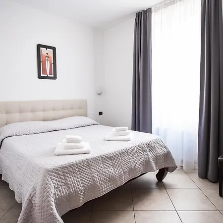 酒店 Hotel Amico Milano Certosa