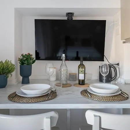 D'annunzio In The Heart Of Navigli Apartment