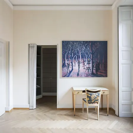 Hotel Galleria Vik - Townhouse Galleria - Small Luxury Of The World 5*