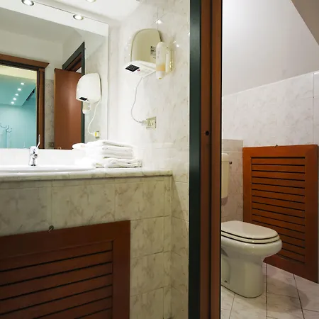 Hotel Mec Milan