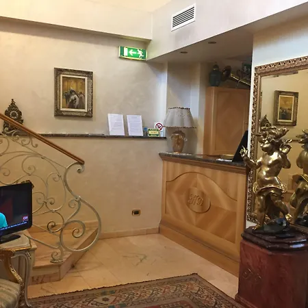 Boutique Dieci Hotel