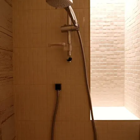 Vendégház Isola Libera Milánó