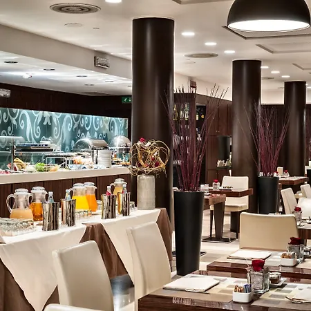 Hotel Crowne Plaza By Ihg