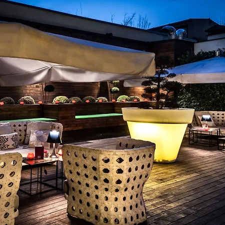 Crowne Plaza By Ihg Отель 4*