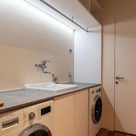 Appartement Youhosty - Luxury Town House