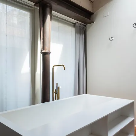 Апартаменты Youhosty - Luxury Town House *