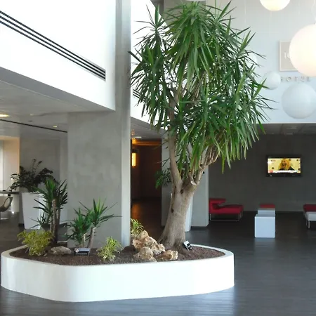 Idea San Siro Hotel 4*