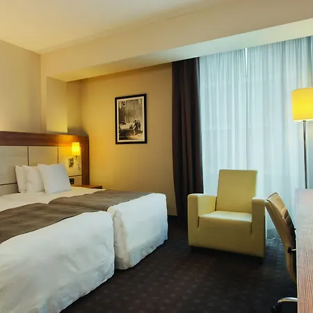 Doubletree By Hilton