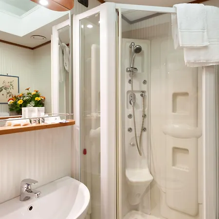 Lombardia 4* Mailand