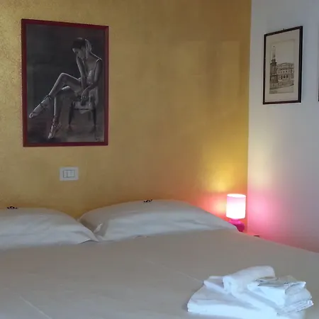 Il Girasole High Quality מילאנו