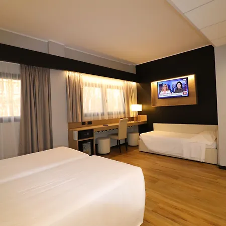 Domenichino Hotel 3*