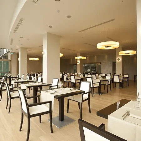 Western The Hub Milan