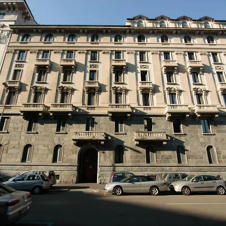De La Gare Aparthotel 4*