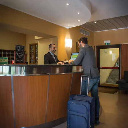 Corvetto Porto Di Mare Hotel