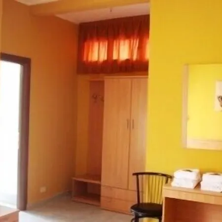 Hotell Bicocca *