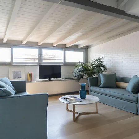 Brera In San Fermo Lejlighed *