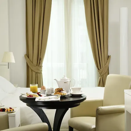 Maison | Esperienze Отель 4*
