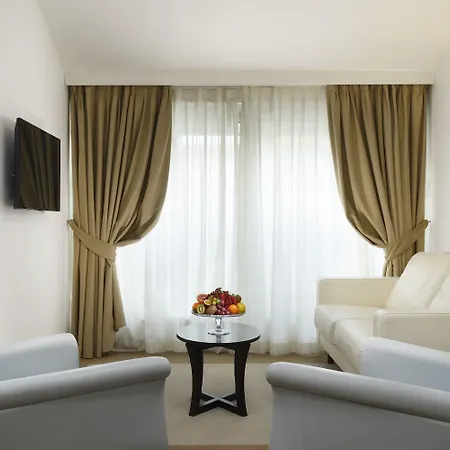 Hotel Maison | Esperienze Milan