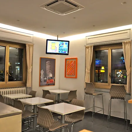 多佛尔酒店 米兰