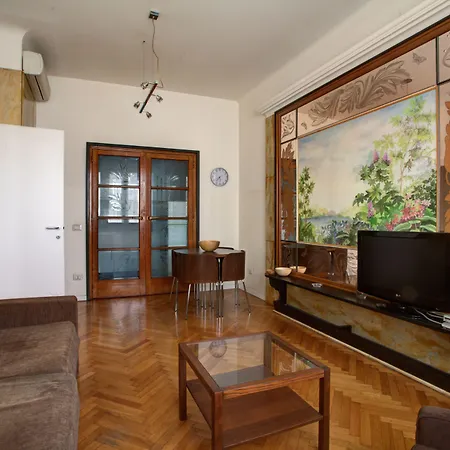 Milan Apartment Rental * Милан