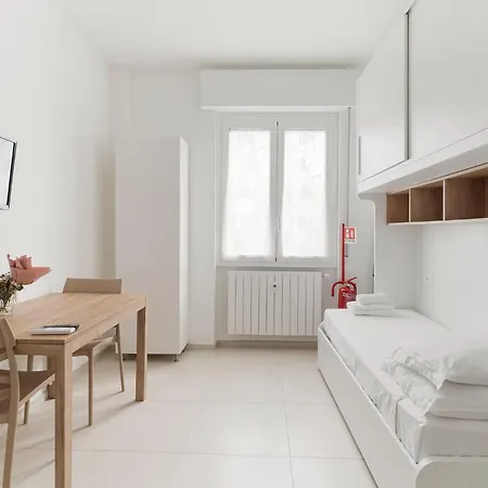 Apartman Guesthost - Bright Bocconi Milánó
