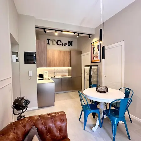 In Certosa, Milan, Near The Center Apartment *