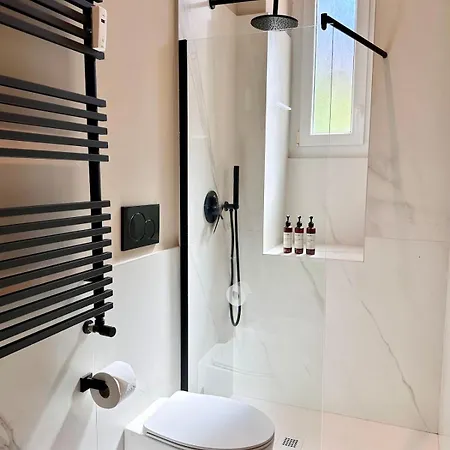 Apartment In Certosa, Milan, Near The Center