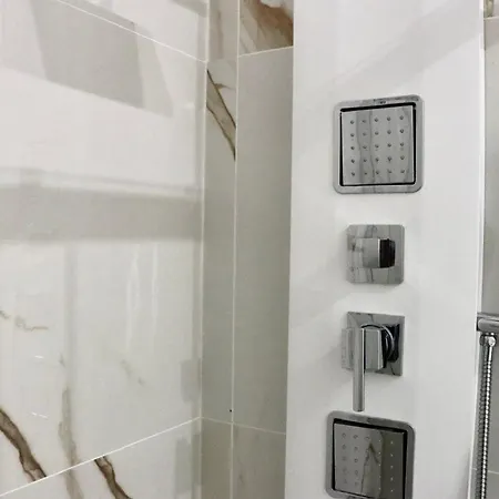 Guesthost - Ripamonti Vigentino * ميلان