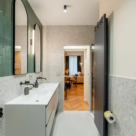 Luxury37 - Porta Venezia Apartment Milan