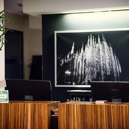 Acca Palace - Aa Hotel Milán