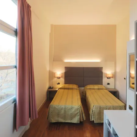 Hotel Campion Citylife 3*
