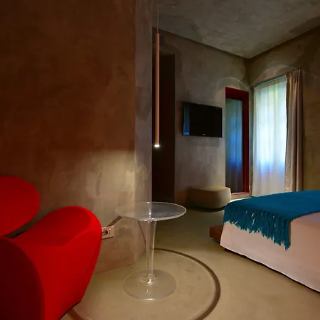 Palazzo Segreti 4*