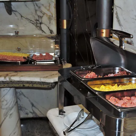 Sunflower Hotel Milán