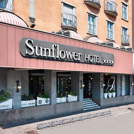 Отель Sunflower Милан
