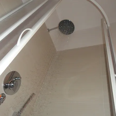 Baldassarre 3* Milánó