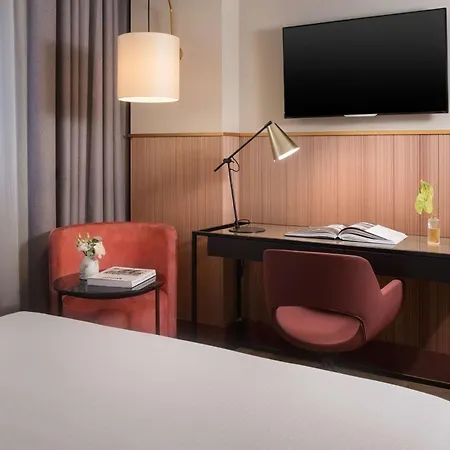 Nh Collection Touring Hotel