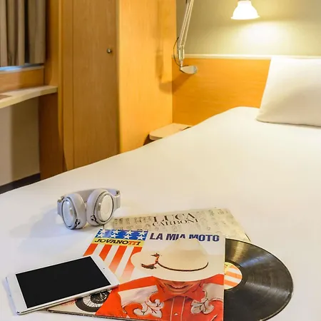 Ibis Centro 3*