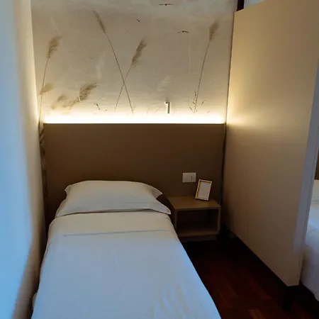 B&B Best Hostel Milano Отель типа 