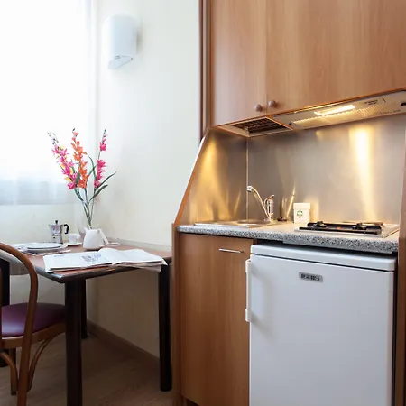 Apartmanhotel Lepontina 4*