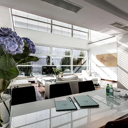 Magna Pars L'hotel A Parfum, Small Luxury Of The World 5* Milan