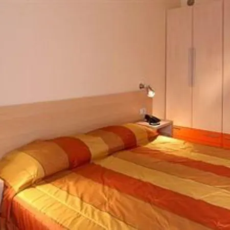 Pian Della Nave Apart-hotel Milão