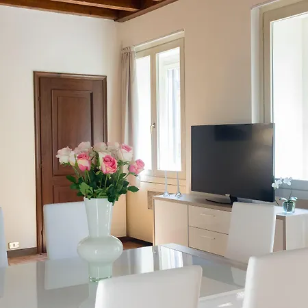 Royal & Luxury Hotel Milão