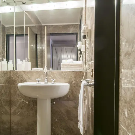 Royal & Luxury Hotel Milão