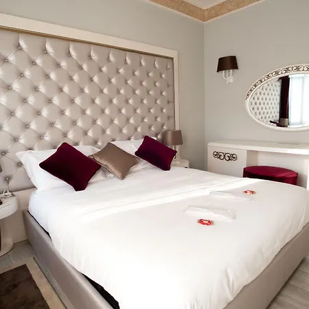 Duomo Guest house 4*